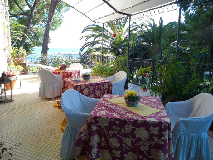 Food & Drinks, La Casa di Anny camere di Charme, Imperia