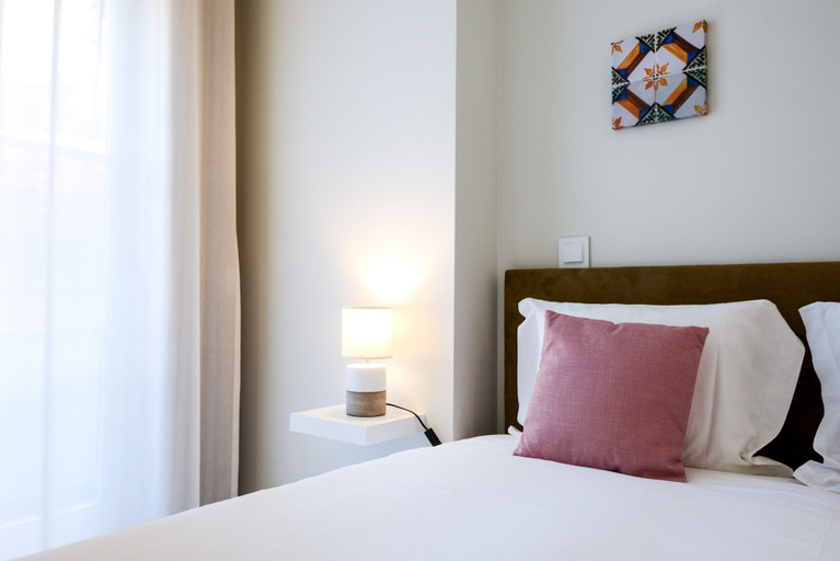 Bedroom 2, Cord04 Blue House Apartment 4 Parking + Super Central, Porto