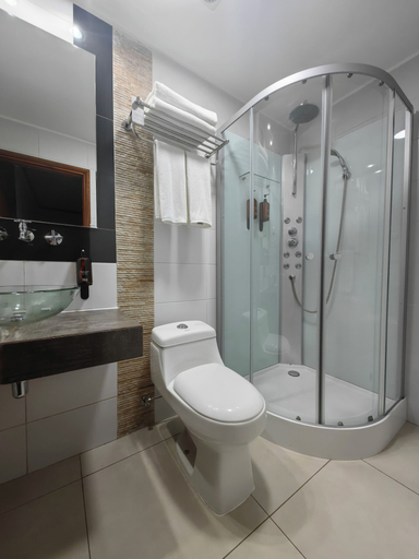 Bathroom 4, Concha y Toro 33 Hotel Boutique By Nobile, Santiago