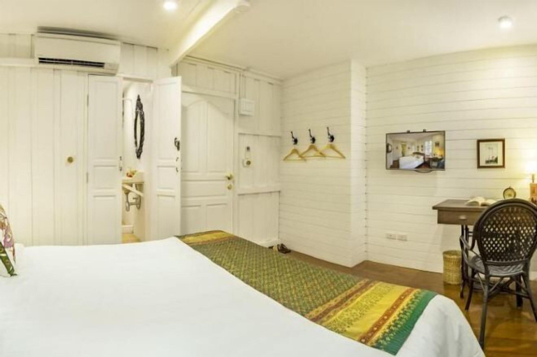 Bedroom 18