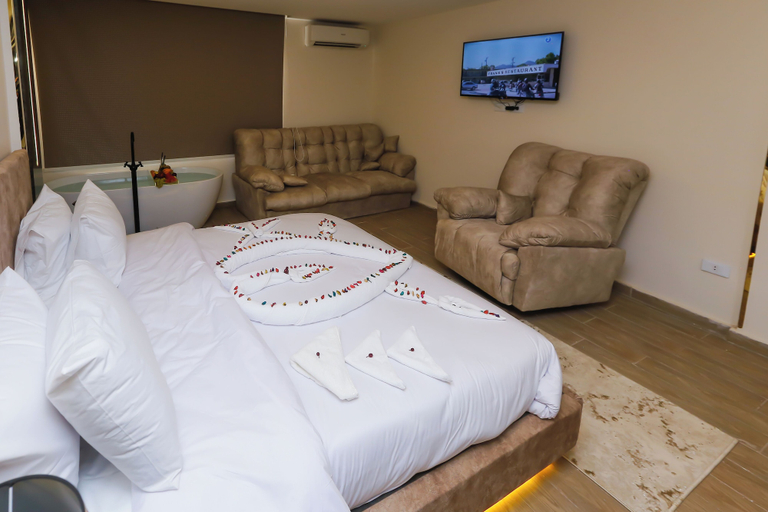 Bedroom 4, Crowne pyramids palace, Al-Ahram
