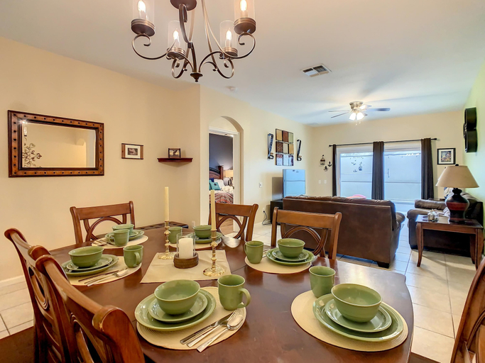 Room 4, Beautiful Windsor Palms 4 Bed South Facing Pool, Osceola