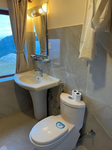 Bathroom 3, Prakriti Resort and Organic Farm, Bagmati
