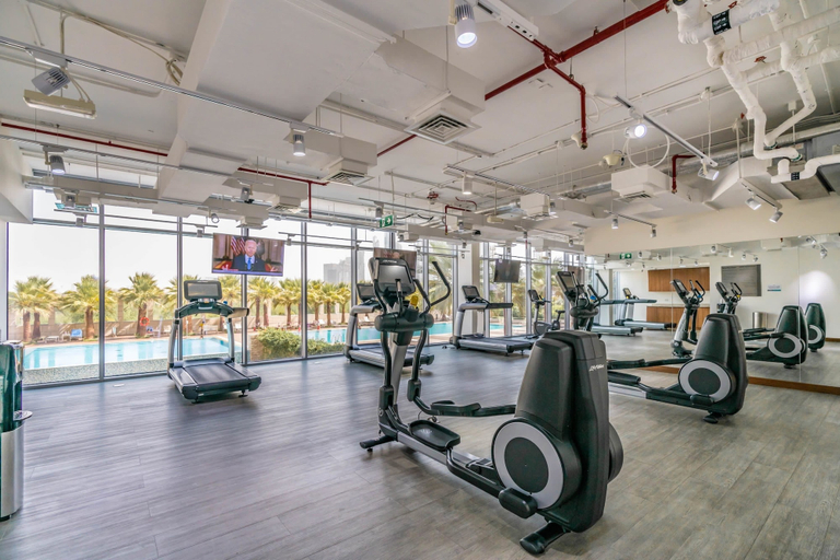 Room 2, Silkhaus Chic Burj Khalifa View Pool Gym In Difc, Dubai