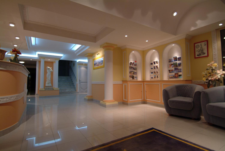 Public Area, Hotel Tettola, Haute-Corse