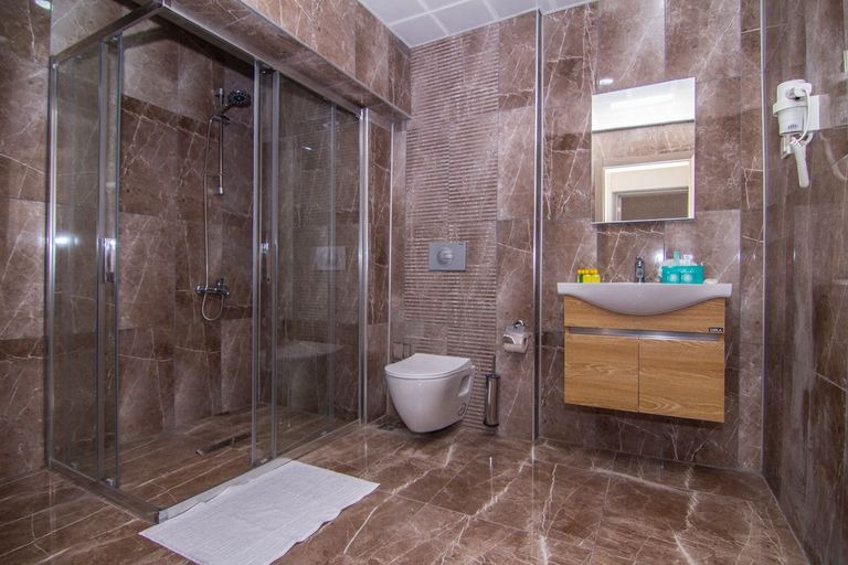 Bathroom 5, An Grand Hotel, Çankaya