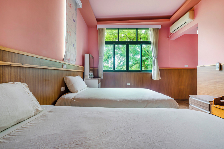 Bedroom 3, Green House, Nantou
