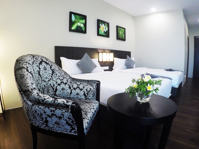 Bedroom 4, Samalaju Resort Hotel , Bintulu