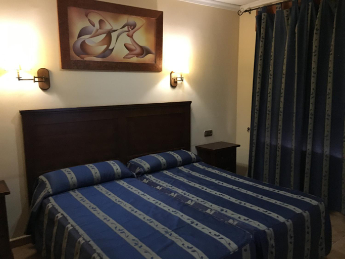 Bedroom 2, Hostal Meson Arboleas, Almería