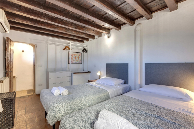 Bedroom 3, Mezzo 24 IV in Firenze, Florence