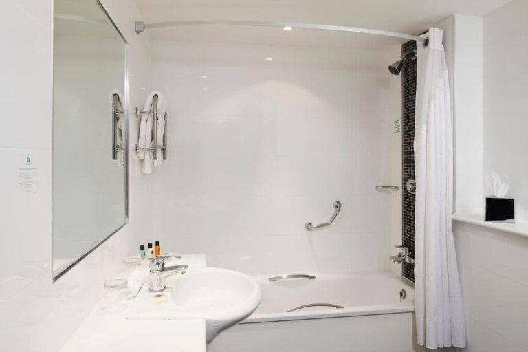 Bathroom 4, Clayton Hotel Belfast, Belfast