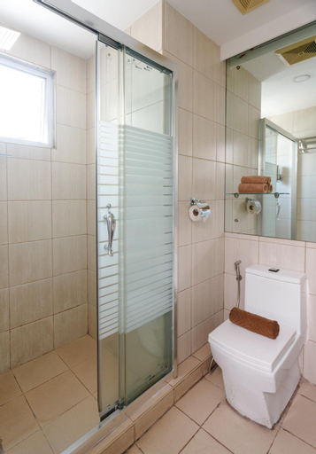 Bathroom 21