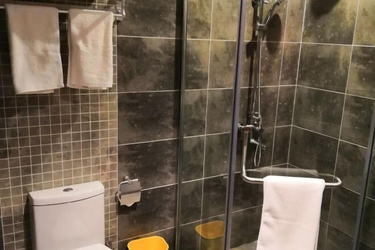 Bathroom 4, Pristime International Holiday Hotel, Tongren
