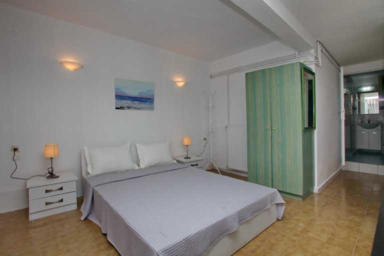 Room 3, Cherry Cottage in Skopelos, Thessaly