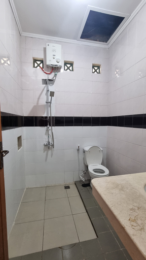 Bathroom 8