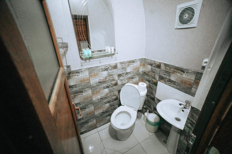 Bathroom, Botanico Kvariati, Batumi