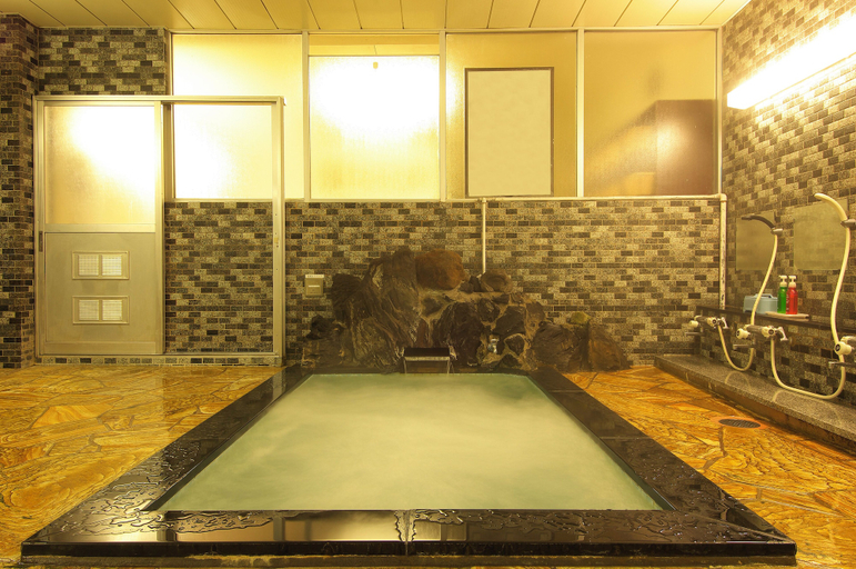 Bathroom, Hotel Sanraku, Yamanouchi
