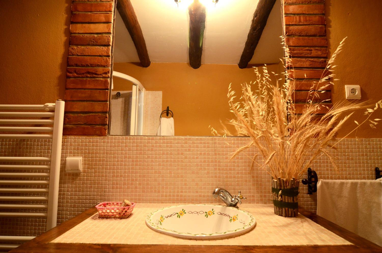 Bathroom 2, Cortijo El Rey, Granada