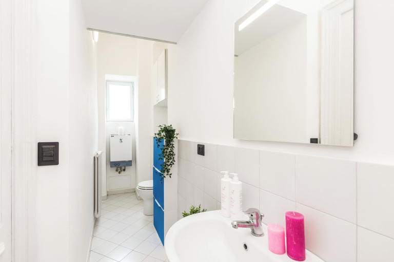 Bathroom 3, Una Terrazza nei pressi del Po by Wonderful Italy, Torino