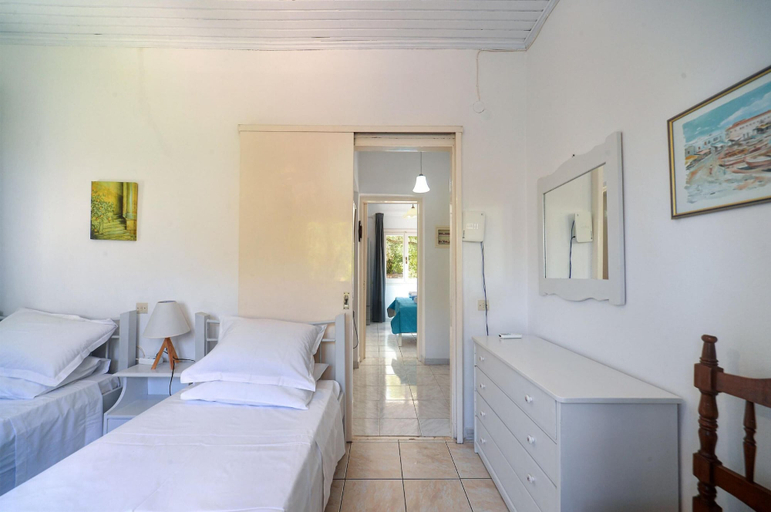 Room 5, Villa Maria in Paxi With 2 Bedrooms and 1 Bathrooms, Ionian Islands