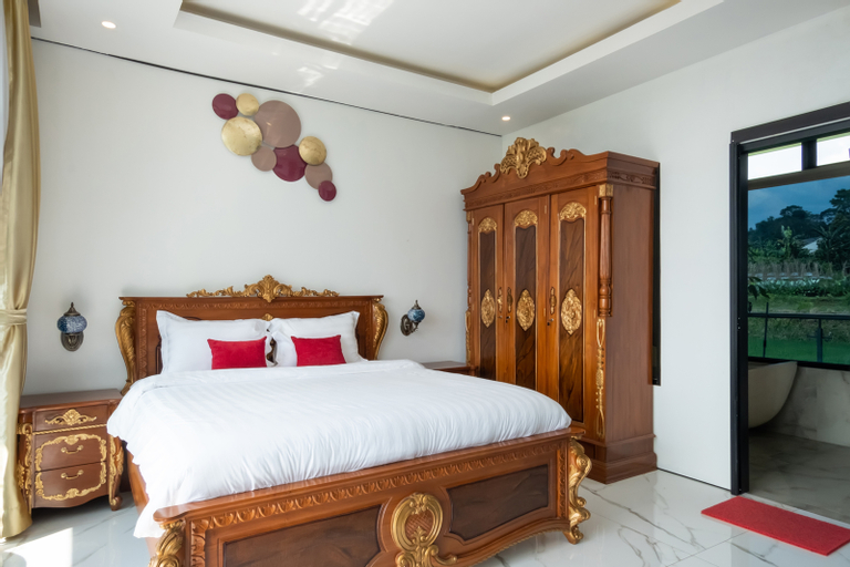Bedroom 29