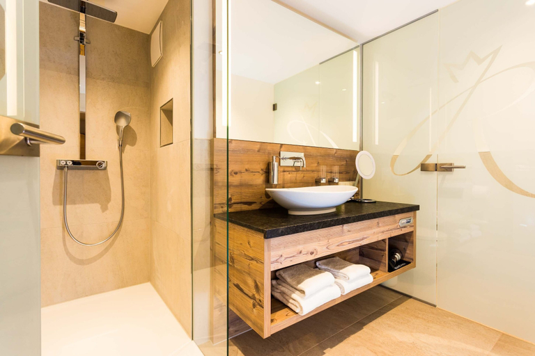 Bathroom 4, Das Rübezahl – Romantic Hideaway & Boutique Spa, Ostallgäu