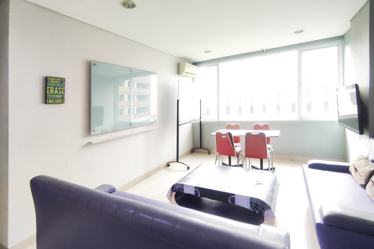 Others 4, RedDoorz Plus near ICE BSD Minerva, Tangerang Selatan