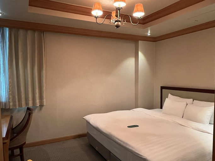 Bedroom 3, Hotel International, Changwon