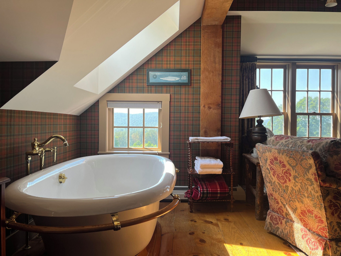 Bathroom 5, Windham Hill Inn, Windham