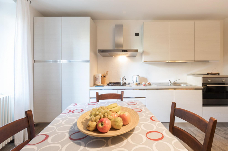 Others 5, Loppia Bay by Wonderful Italy, Como