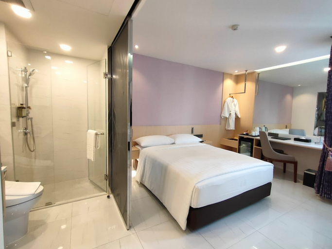 Bedroom 3, Evergreen Laurel Hotel Bangkok, Bang Rak