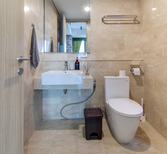 Bathroom 10