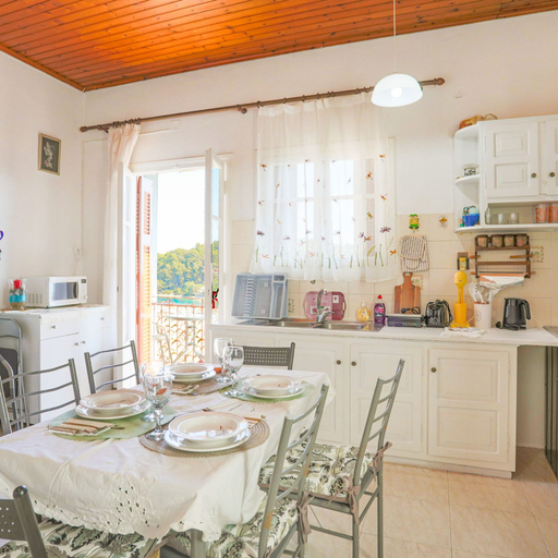 Room 2, Andromaxi Apt in Gaios, Ionian Islands