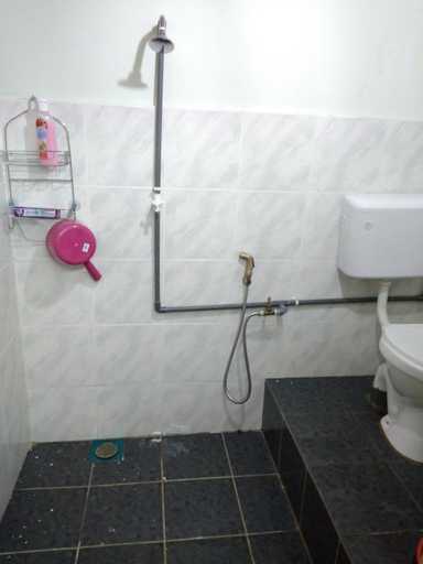 Others 2, Bonda Guesthouse I, Dungun