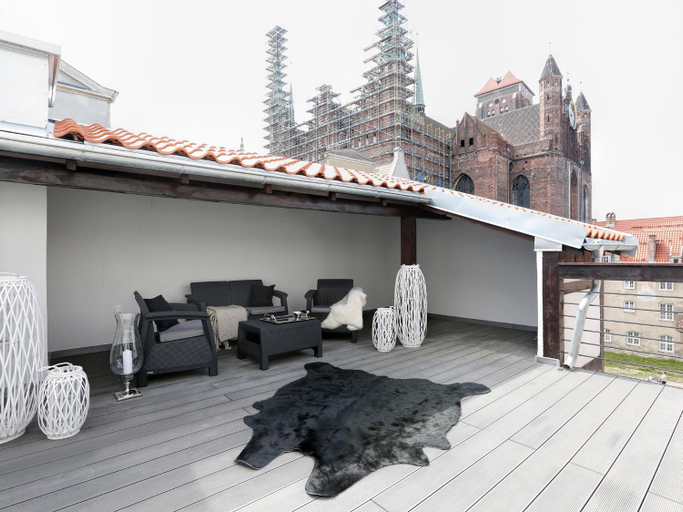 Others 5, Sweet Suite, Gdańsk City