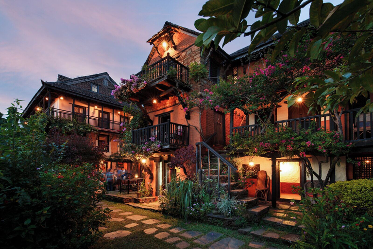 Exterior & Views