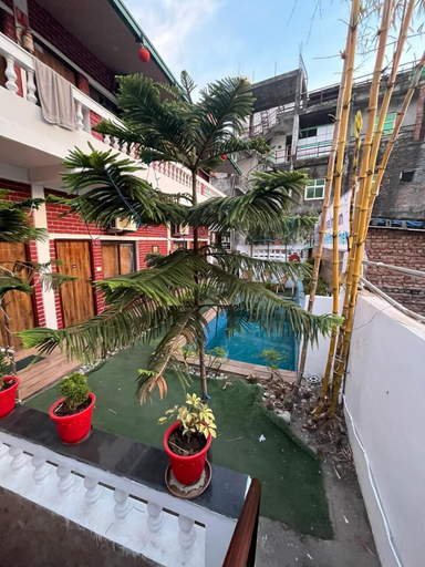 Sport & Beauty 5, Hotel Heavens Door, Garhwal