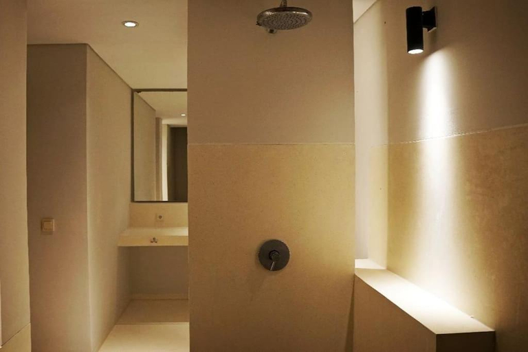 Bathroom, THE JEDSET FOREST VILLA, Lombok