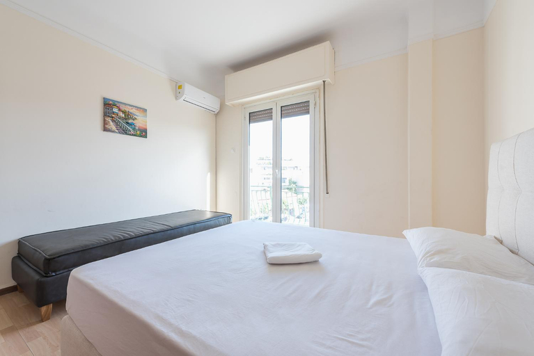 Others 5, Super Paradise Apartments, Attica