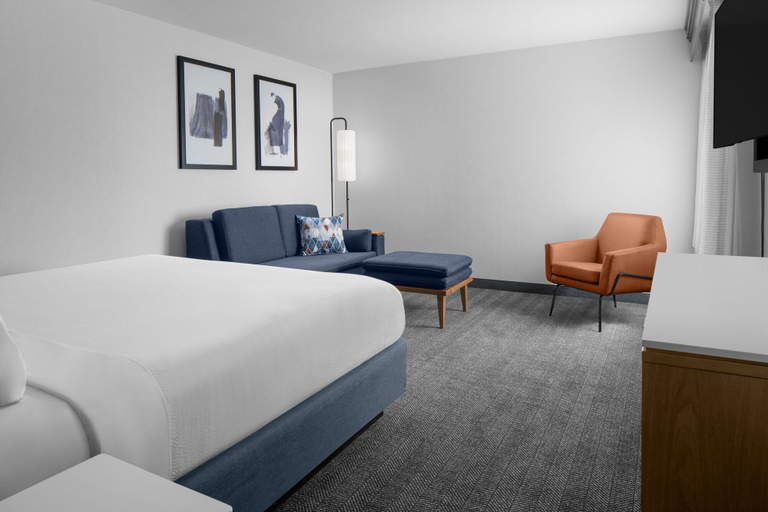 Bedroom 4, Courtyard by Marriott San Diego Central, San Diego