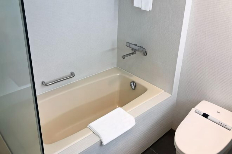 Bathroom 5