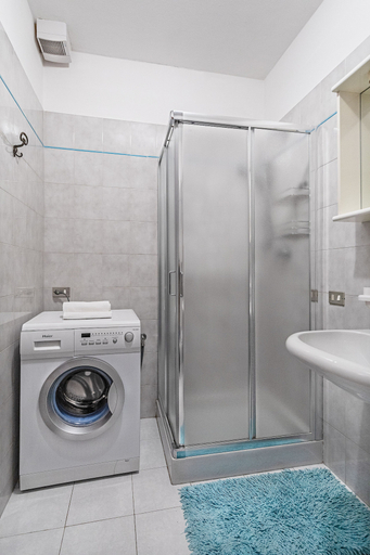 Bathroom 4, Artemisia B1 Apartment by Wonderful Italy, Brescia