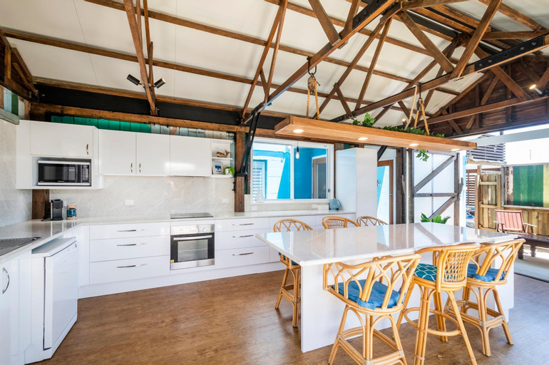 Dining Room 7