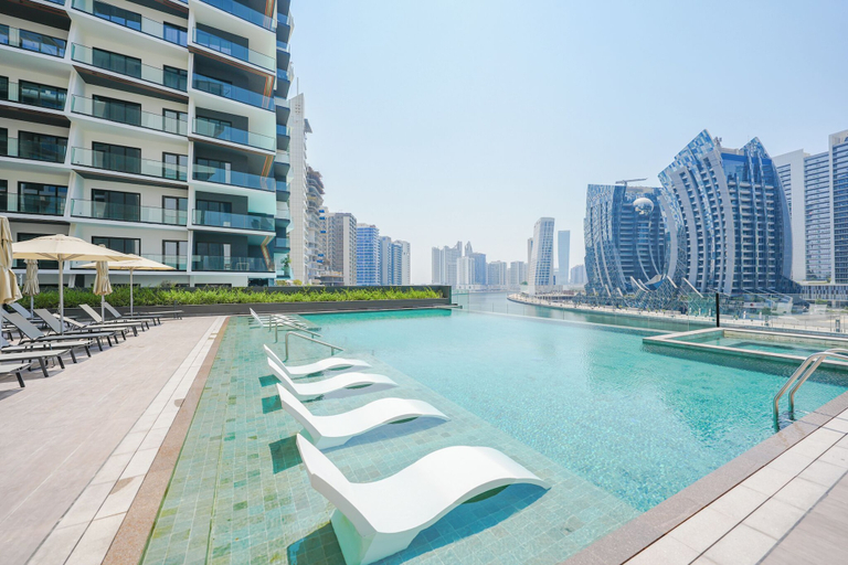 Sport & Beauty 5, Waves - Comfort and Style in a 21st-Floor Studio With View, Dubai