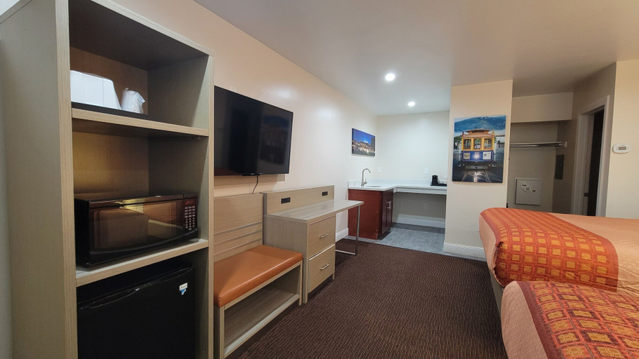 Others 5, Presidio Parkway Inn, San Francisco