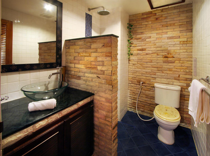 Bathroom 3, Karon Beach Pool Hotel, Phuket Island