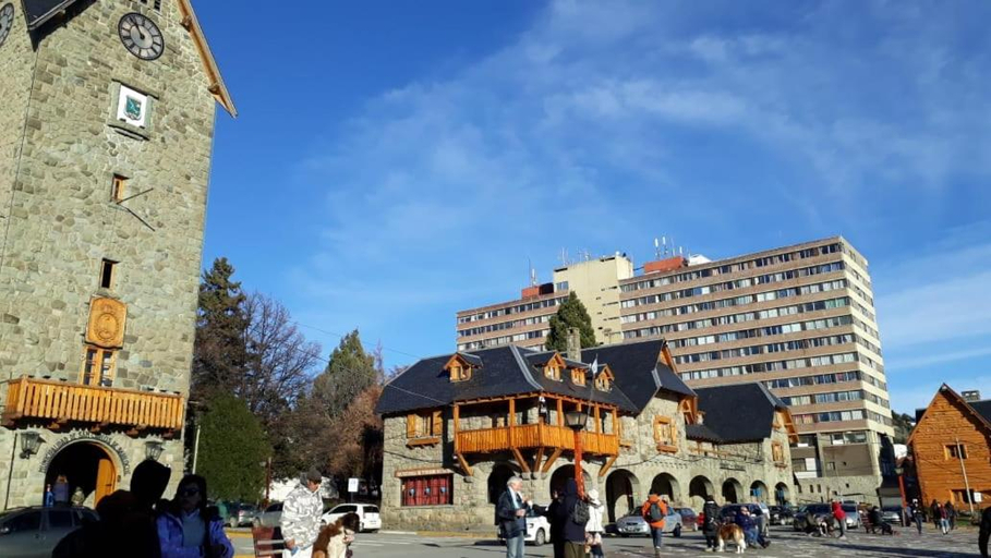 Others 5, El encanto del lago, Bariloche