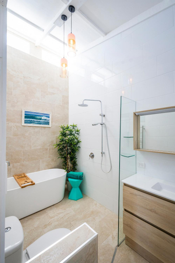 Bathroom 8