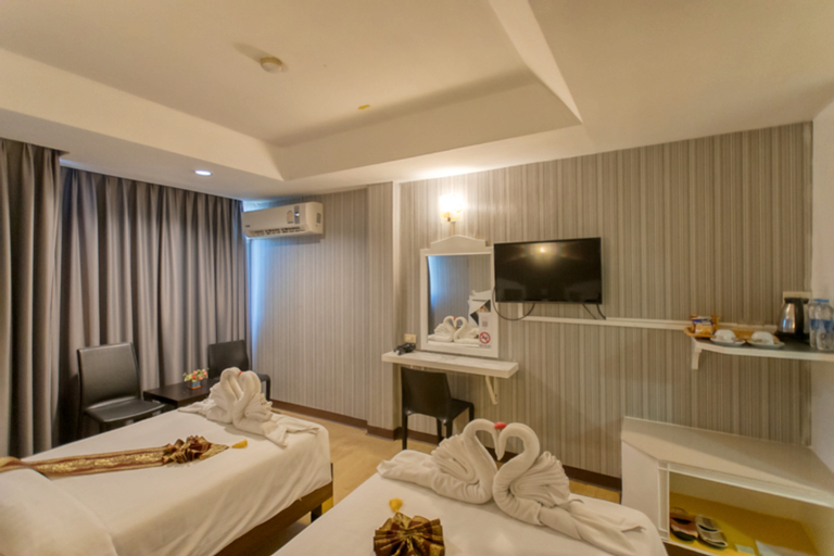Bedroom 25