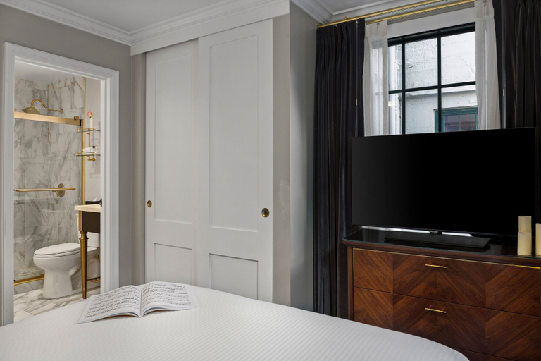 Bedroom 4, Inn At The Opera, San Francisco